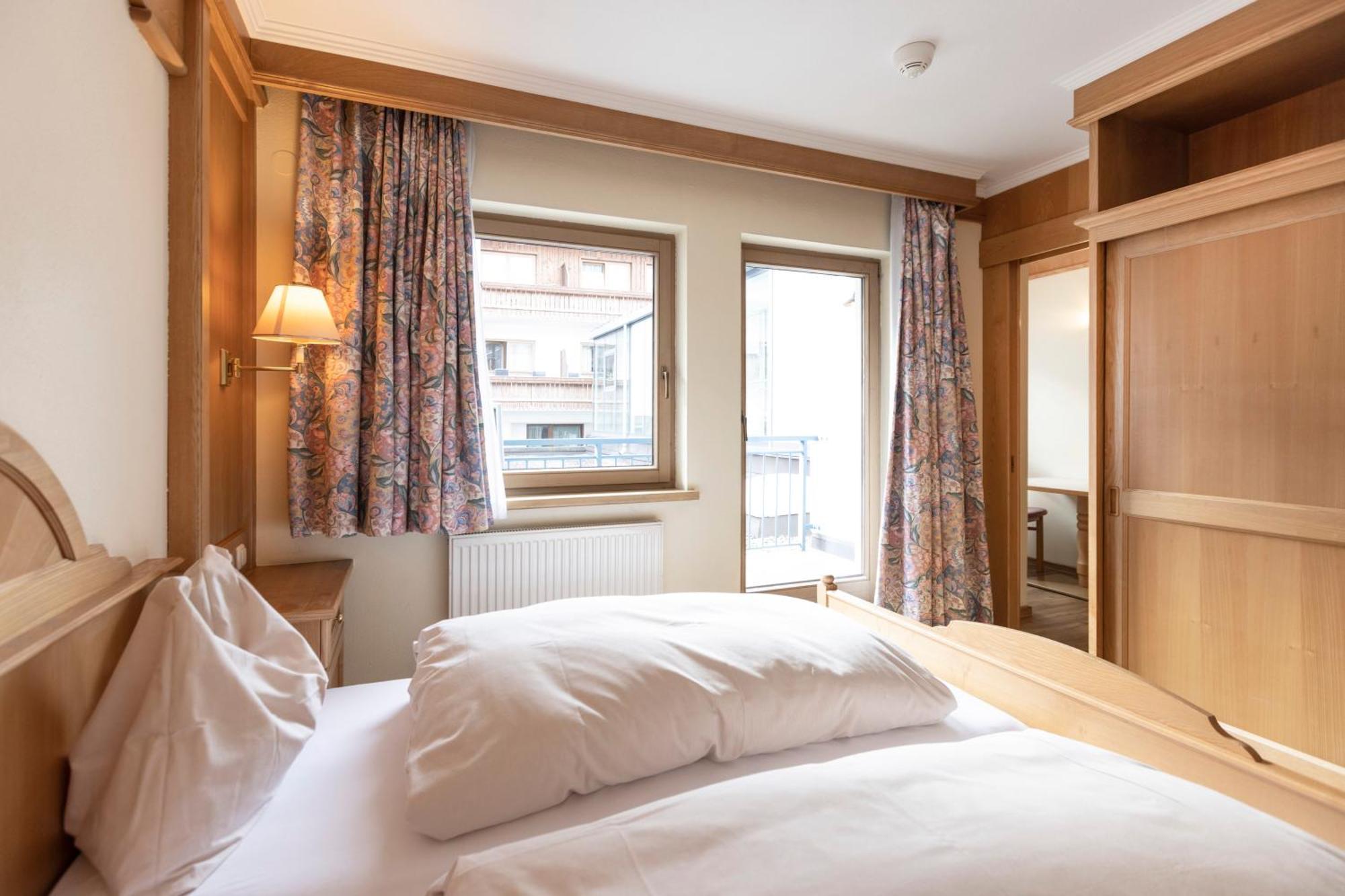 Heart Hotel Nordstern Майргофен Екстер'єр фото