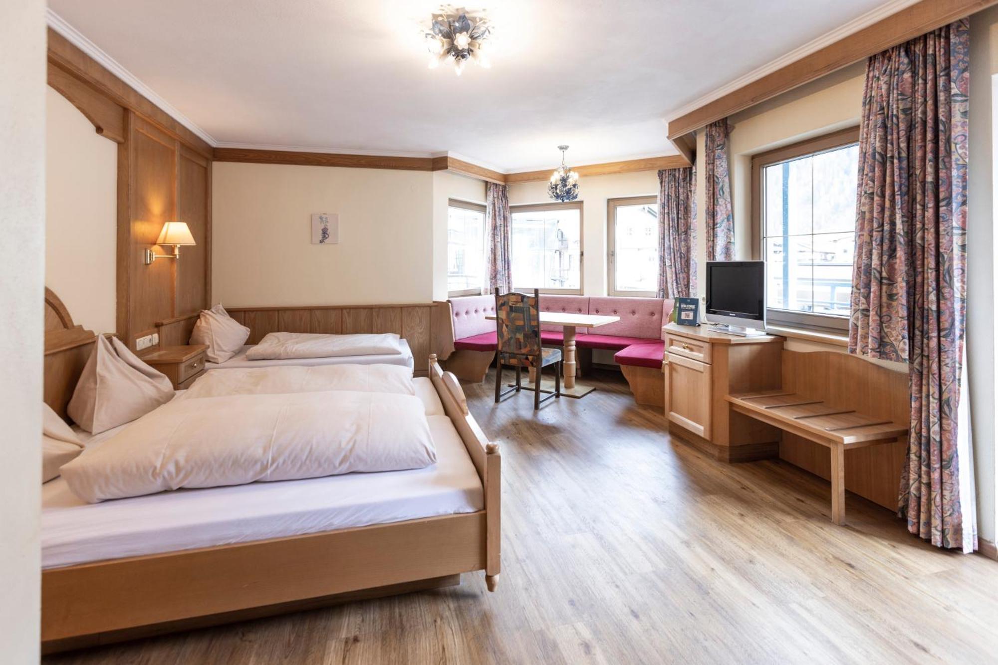 Heart Hotel Nordstern Майргофен Екстер'єр фото