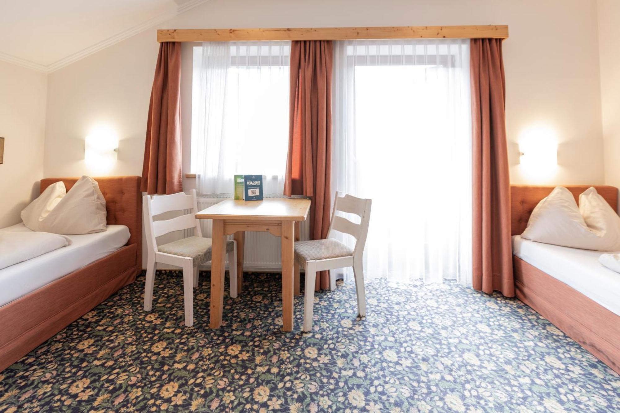 Heart Hotel Nordstern Майргофен Екстер'єр фото